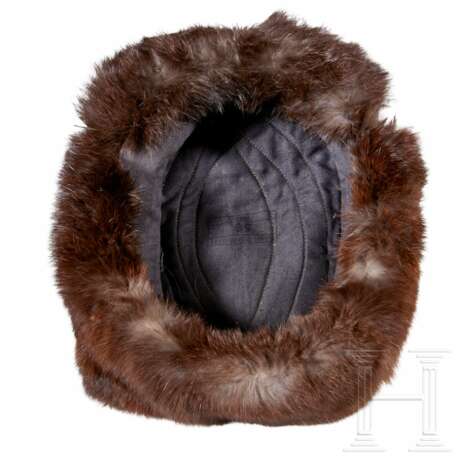 A Winter Fur Field Cap for a General in the Police - фото 7