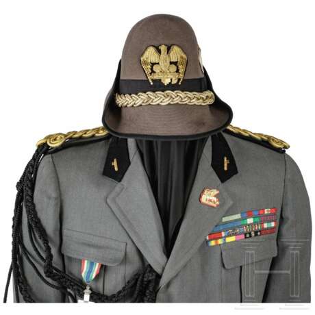 Uniform M 29 für einen Console Generale der MVSN - фото 6