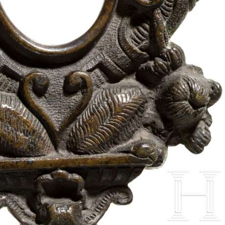 Bronzener Rahmen für eine Miniatur, Italien, 16./17. Jahrhundert - фото 2