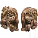 Ein Paar hölzerne Fo-Löwen, China, 18./19. Jahrhundert - Foto 2