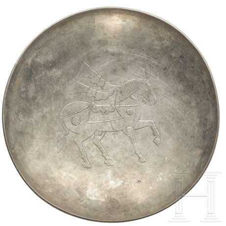 Silberschale mit Pferdedarstellung, sassanidisch, 4. - 7. Jahrhundert - Foto 2