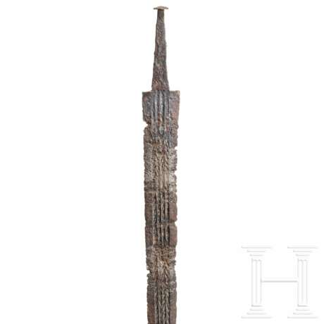 Museales Schwert vom Typ Lauriacum-Hromovka mit militärischen Insignien, römisch, spätes 2. - 1. Hälfte 3. Jahrhundert - Foto 5