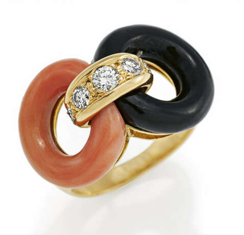 Coral-Onyx-Ring - photo 1