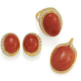 Coral-Set: Ring, Ear Clip-Ons and Pendant - photo 1
