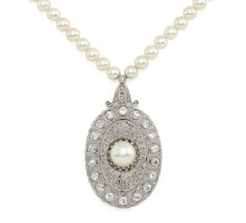 Pearl-Diamond-Pendant Necklace - photo 1