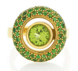 Peridot-Tsavorite-Ring