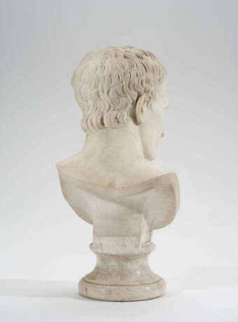 Italy. Monumental white marble bust Napoleon I. Bonaparte as Mars Pacificus - фото 3