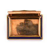 Presumably Hanau. Gold and enamel snuffbox with sphinges - photo 8