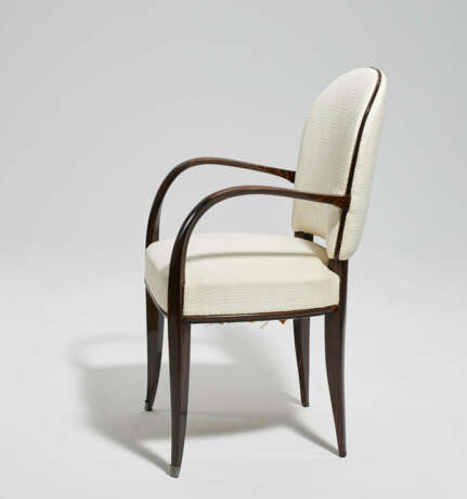 Emile-Jacques Ruhlmann. Macassar ebony chair "Salonicol" with silver plated bronze feet - photo 2