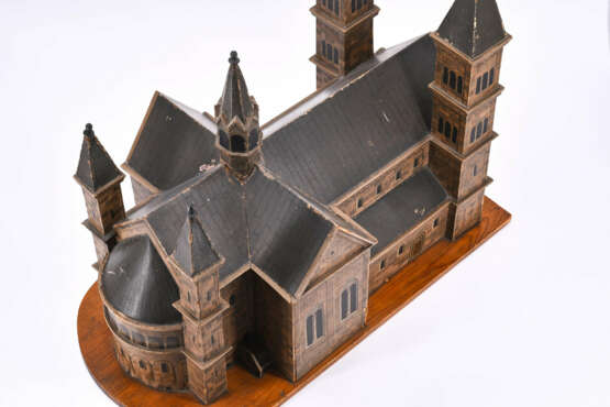 Dänemark. Wood and cardboard model of a neo-renaissance church - photo 6