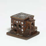 Small model of Bethlehem church made of wood and mother of pearl - Foto 1
