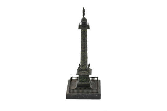 Paris. Bronze Vendôm Column with Napoleon as commander - photo 5