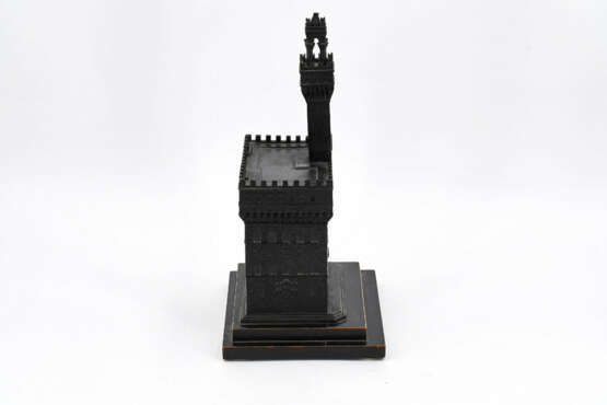 Italy. Zinc cast model of the Palazzo Vecchio in Florence - photo 5