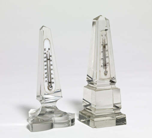 Böhmen. Two glass obelisks with thermometer - photo 1
