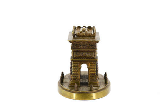 Paris. Small brass model of the Arc de Triomphe - photo 3