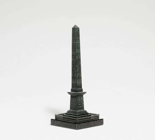 France. Bronze Luxor obelisk from the Place de la Concorde in Paris - фото 1