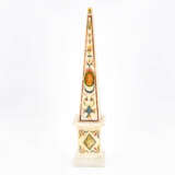 Italy. Marble obelisk with classicistic decor - фото 2