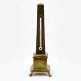 Brass obelisk with thermometer - photo 2