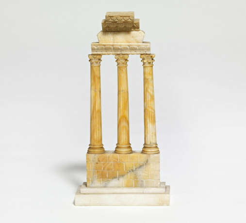 Italy. Alabaster model of the Castor and Pollux temple in Rome - Foto 1