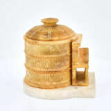 Rom. Small alabaster Pantheon with lid - photo 5