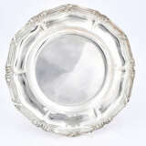 Paris. Large silver platter with cross band decor and engraved coat of arms - Foto 3