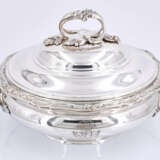 Paris. Lidded silver bowl with rocaille handle - фото 6