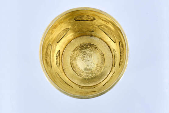 Königsberg. Partially gilt silver coin-set beaker with gilt interior - photo 2