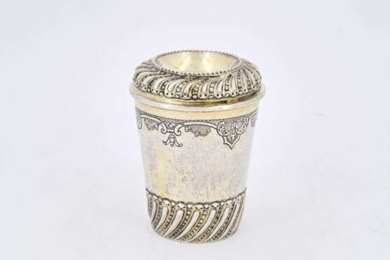 Danzig. Partially gilt Régence silver beaker with gilt interior - photo 4