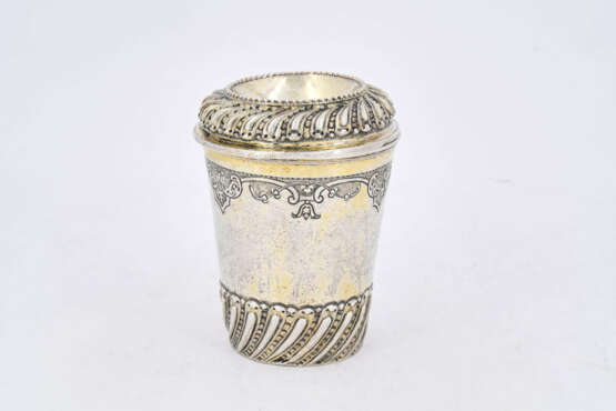 Danzig. Partially gilt Régence silver beaker with gilt interior - photo 5