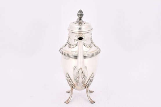 Bremen. Four Piece silver coffee and tea service with ribbon and festoon decor - photo 3