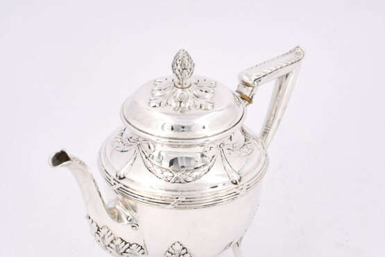 Bremen. Four Piece silver coffee and tea service with ribbon and festoon decor - Foto 14