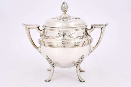 Bremen. Four Piece silver coffee and tea service with ribbon and festoon decor - Foto 22