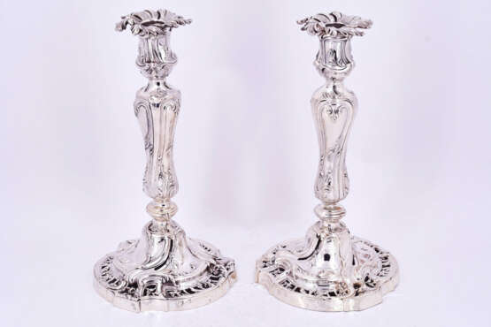 Paris. Pair of large silver candlesticks with finely open-worked foot - photo 2