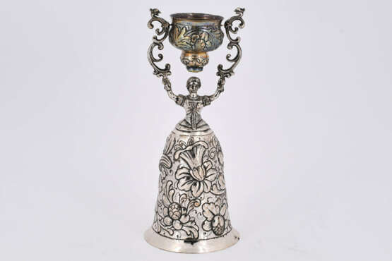 Hanau. Large historism silver wedding cup with gilt interior - photo 2