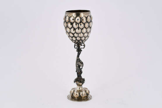 Hanau. Historistic gilt silver grape goblet with backpipe player - фото 7