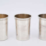 Zurich. Set of 6 sturdy, martellated silver cups - Foto 4