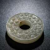 A GRAIN PATTERN JADE BI THE WARRING STATED PERIOD (476-221BC) - photo 6