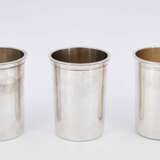 Zurich. Set of 6 sturdy, martellated silver cups - Foto 12