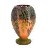 Daum Frères. Ovoid glass vase with wisteria decor - Foto 5
