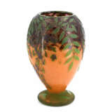 Daum Frères. Ovoid glass vase with wisteria decor - photo 6