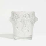 René Lalique. Glass vase with bacchantes - photo 1