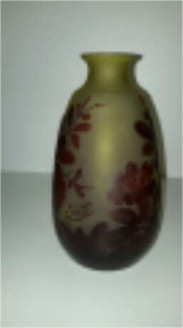 Emile Gallé. Small glass vase with blossoming twigs - photo 1