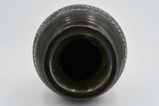 Joseph Mougin. Ceramic vase "Feathers" - photo 6