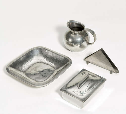 Meersburg. Tin bowl, cake box, small jug and napkin holder - фото 1
