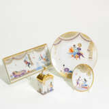Meissen. Four pieces from a porcelain service "Arabian Nights" - Foto 1