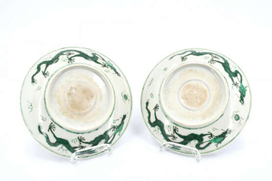 Pair of dargon dishes - фото 3