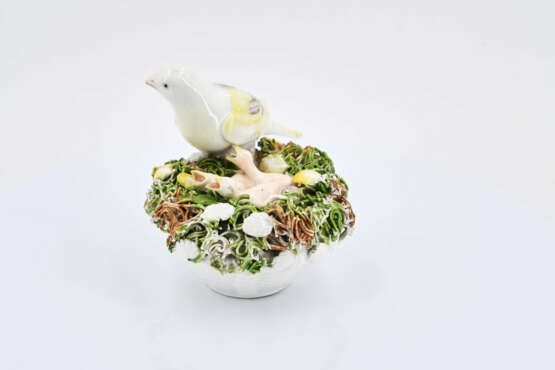 Meissen. Two porcelain bird nests with freshly hatched chicks - photo 12
