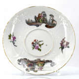 Meissen. Porcelain Écuelle on saucer with gallant scenes - фото 8