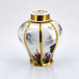 Meissen. Octagonal porcelain tea caddy with merchant navy scenes - photo 3