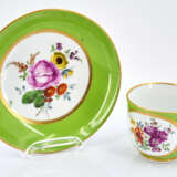 Meissen. Porcelain solitaire with apple green fond and reserves with flowers - Foto 9